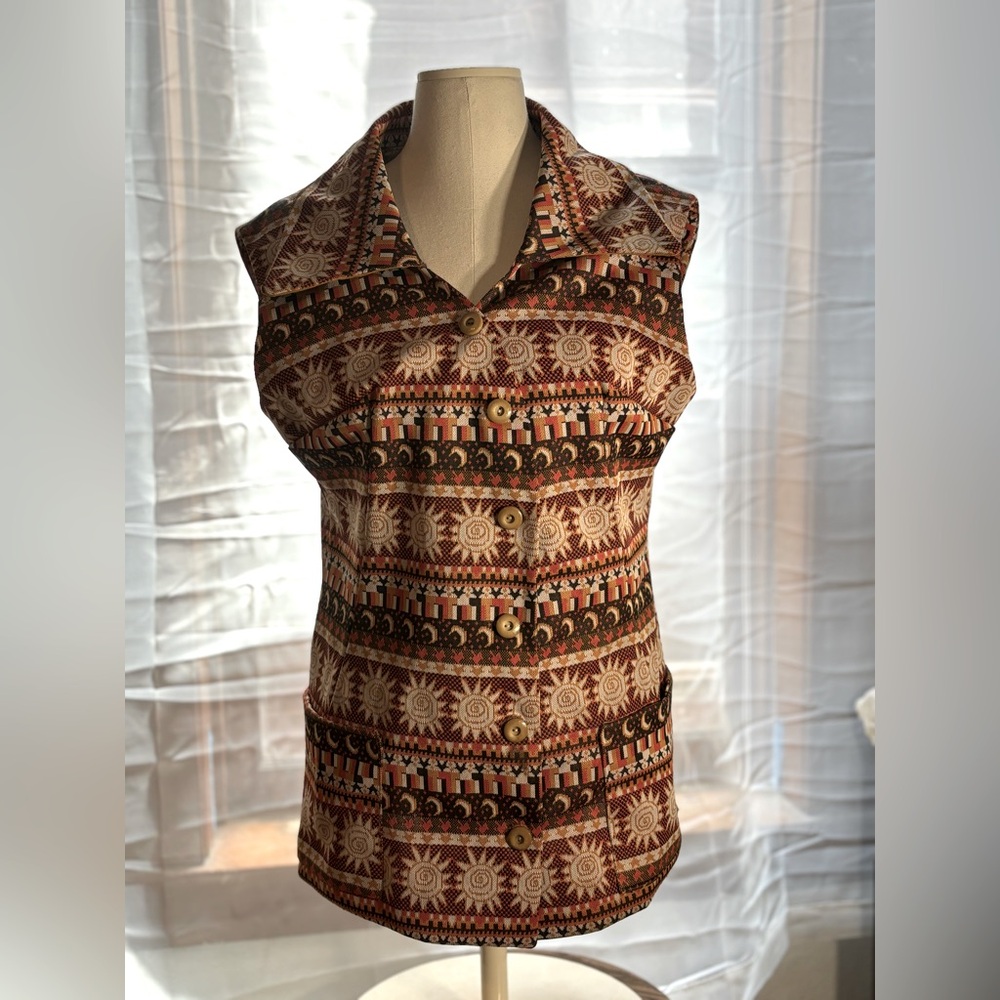 Vintage sun printed vest